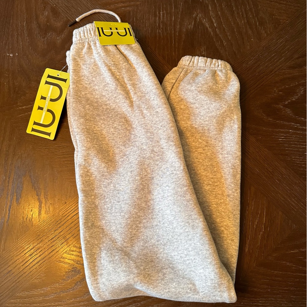 IUUI joggers